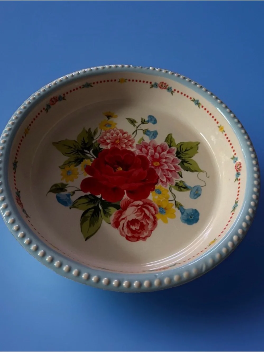 The Pioneer Woman pie plate 9.5” floral Ceramic in Cream and Light Blue